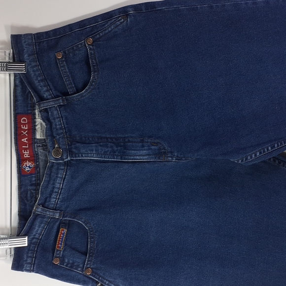 Posted Relaxed Mom Jeans  Tapered Leg 2 Pockets Size 11 Waist 31 - Picture 3 of 16